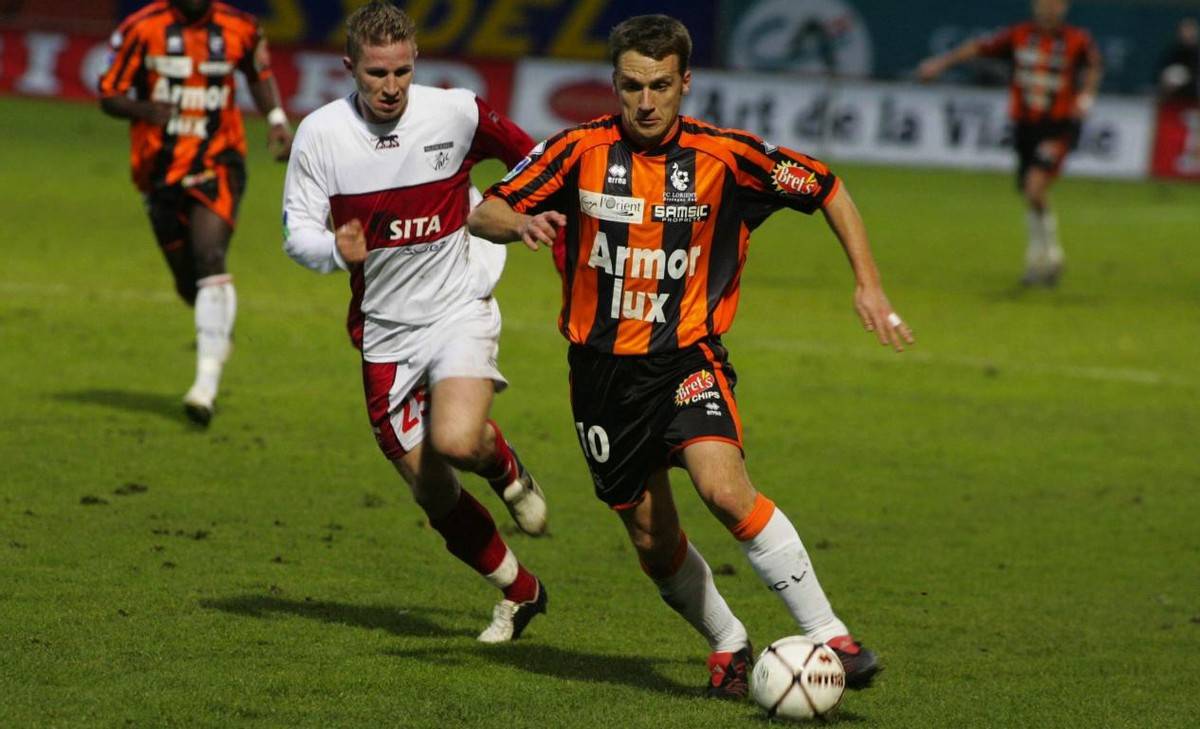 九游下载-关于罗恩惊险绝杀，里昂客场获胜的信息