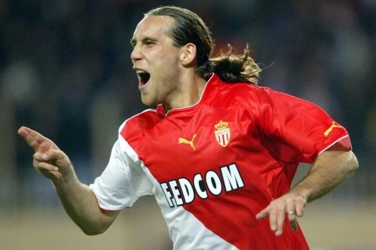 九游在线-关于拉科鲁尼亚客场失利，走上征程的信息